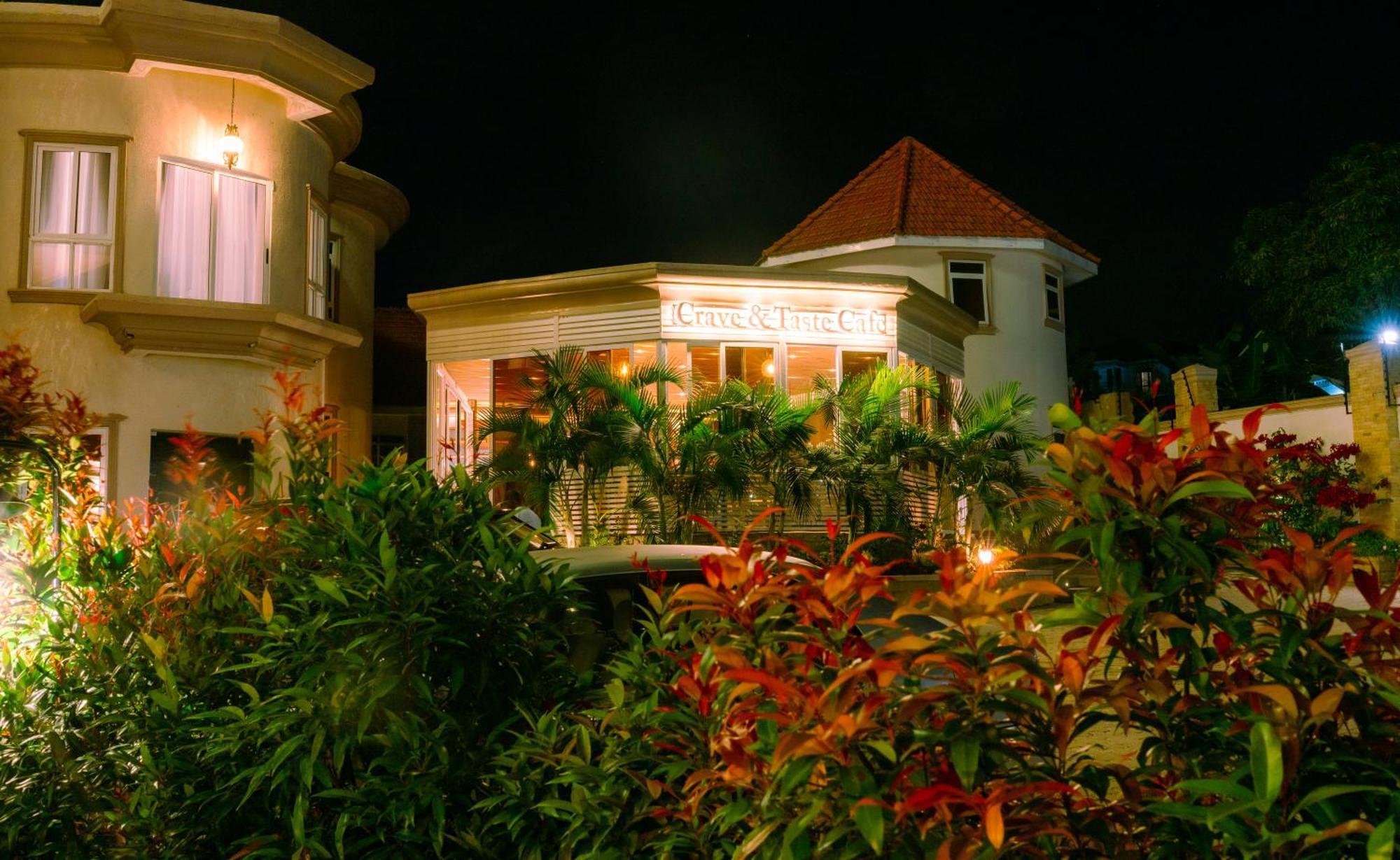 Grik Hotel - Entebbe Eksteriør billede